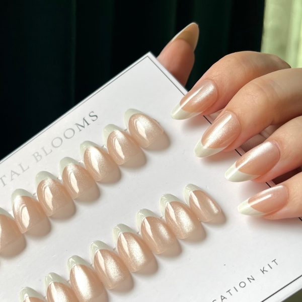 [PREMIUM] Cateye Nails-French Glitter Cateye nails-711-Free 24pc Sticker Sheet included