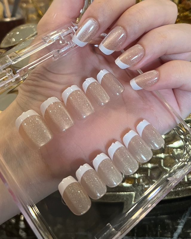 PREMIUM cat-eye Nails-3173T-Free 24pc Sticker Sheet included
