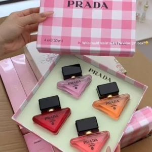 Prada Paradoxe Eau de Parfum Women's Fragrance Discovery Set 4Pic